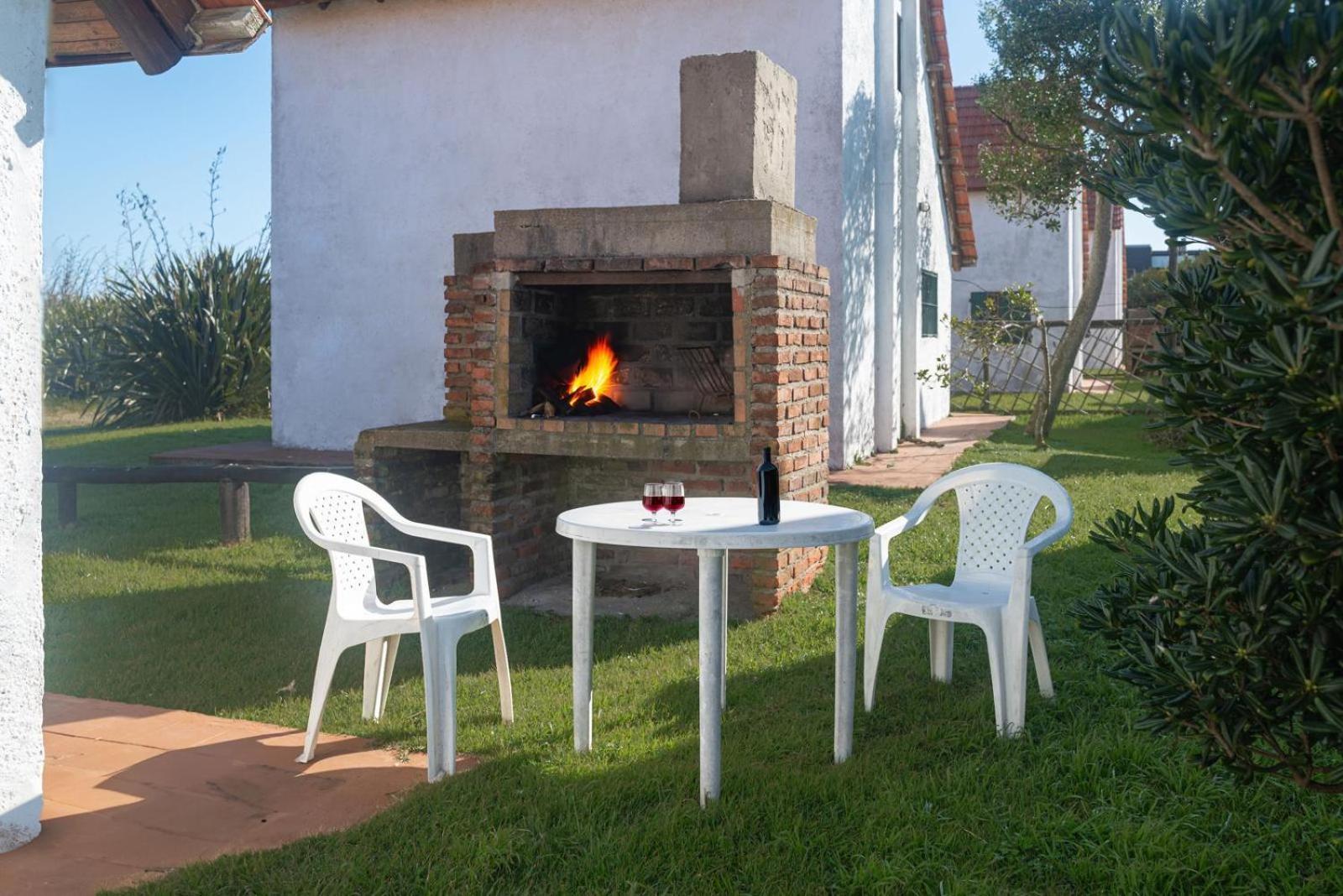 לה פלומה Bungalows Costa Esmeralda מראה חיצוני תמונה