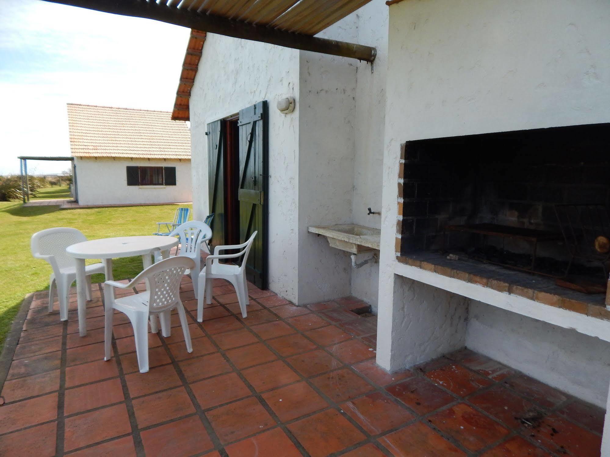 לה פלומה Bungalows Costa Esmeralda מראה חיצוני תמונה